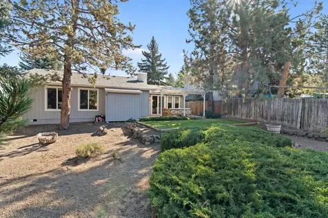 2995 NE Rock Chuck Drive Bend OR 97701