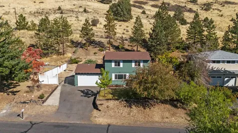 1719 Kimberly Drive Klamath Falls OR 97603