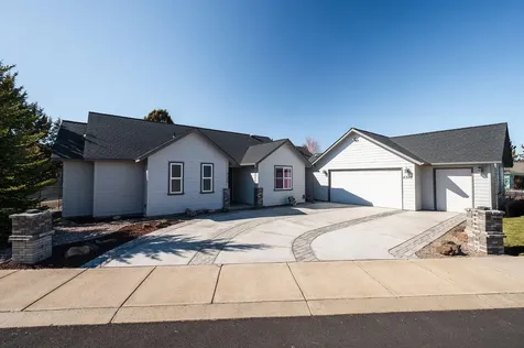 4305 SW Callaway Court Redmond OR 97756