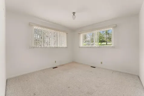 145 Kimberly Way Grants Pass OR 97526