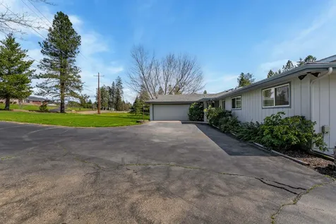 145 Kimberly Way Grants Pass OR 97526