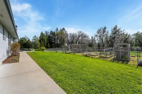 145 Kimberly Way Grants Pass OR 97526