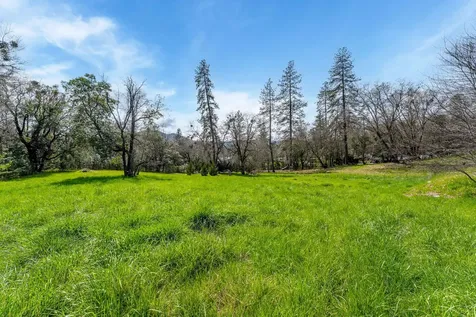 145 Kimberly Way Grants Pass OR 97526