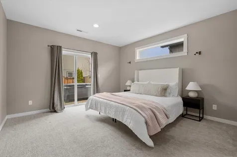 21338 NE Eagle Crossing Avenue Bend OR 97701
