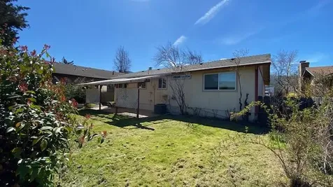 874 Oak Knoll Drive Ashland OR 97520