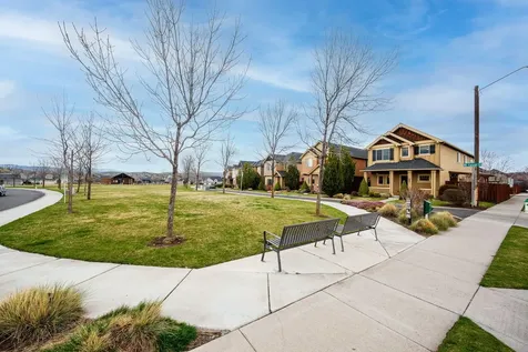 1290 NE Carson Street Prineville OR 97754