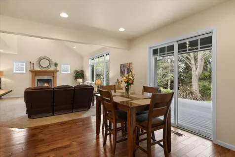 430 Stanford Avenue Medford OR 97504