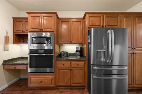 430 Stanford Avenue Medford OR 97504
