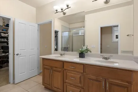430 Stanford Avenue Medford OR 97504