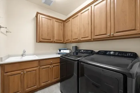430 Stanford Avenue Medford OR 97504