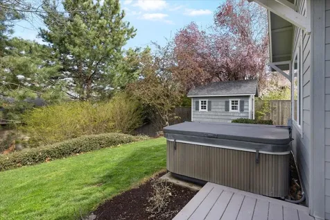 430 Stanford Avenue Medford OR 97504