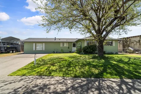 2700 Village Boulevard White City OR 97503