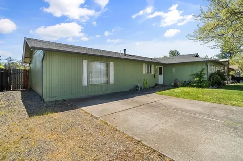 2700 Village Boulevard White City OR 97503