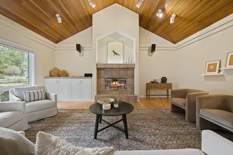20400 Keystone Court Bend OR 97702