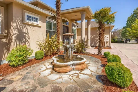 107 Monterey Drive Medford OR 97504