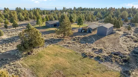 22209 Quebec Drive Bend OR 97702