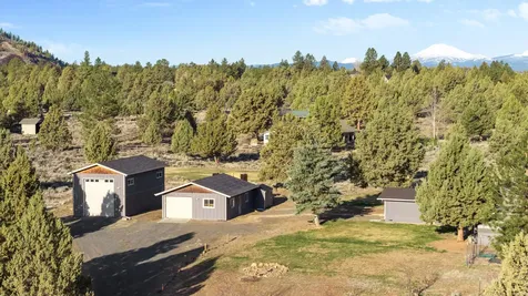 22209 Quebec Drive Bend OR 97702