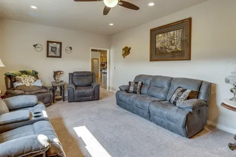 191 SW 67th Street Redmond OR 97756