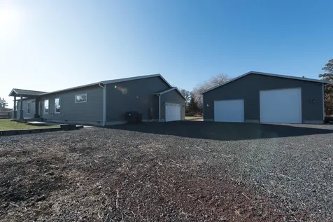191 SW 67th Street Redmond OR 97756