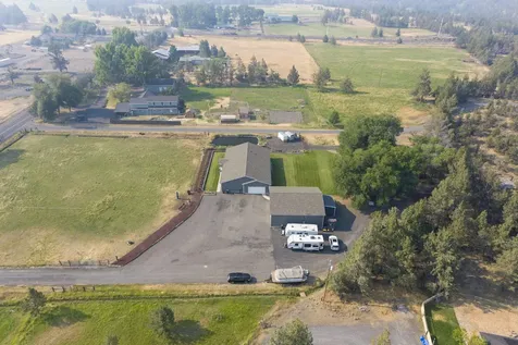 191 SW 67th Street Redmond OR 97756