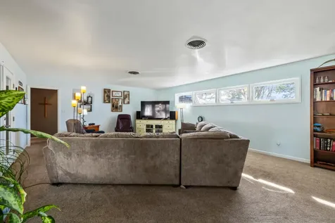 2015 Huron Street Klamath Falls OR 97601