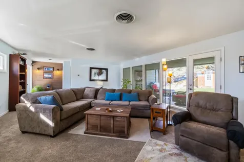 2015 Huron Street Klamath Falls OR 97601