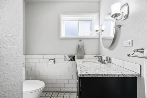 2015 Huron Street Klamath Falls OR 97601