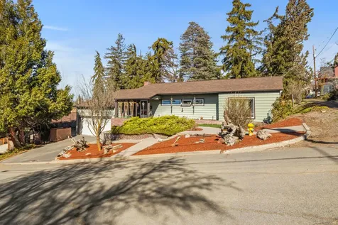 2015 Huron Street Klamath Falls OR 97601