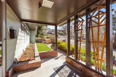 2015 Huron Street Klamath Falls OR 97601