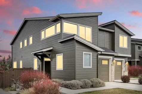704 NE Vail Lane Bend OR 97701
