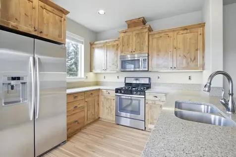 704 NE Vail Lane Bend OR 97701