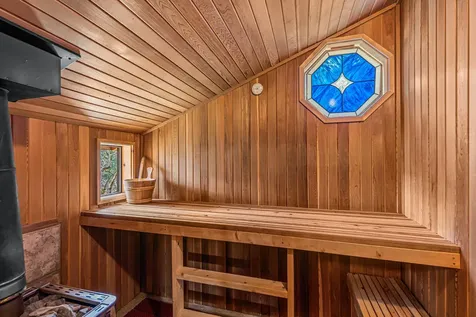 6844 Highway 66 Ashland OR 97520