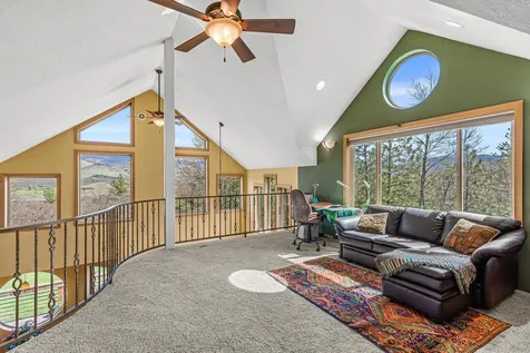 6844 Highway 66 Ashland OR 97520