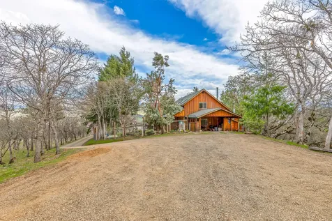 6844 Highway 66 Ashland OR 97520