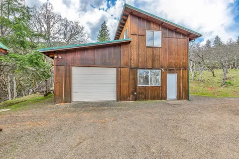 6844 Highway 66 Ashland OR 97520