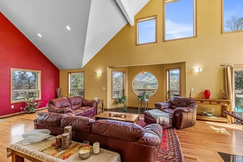 6844 Highway 66 Ashland OR 97520