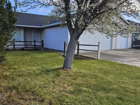 845 NE Nickernut Place Redmond OR 97756