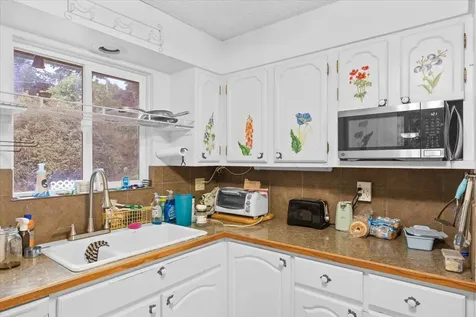 744 NE Craig Street Myrtle Creek OR 97457