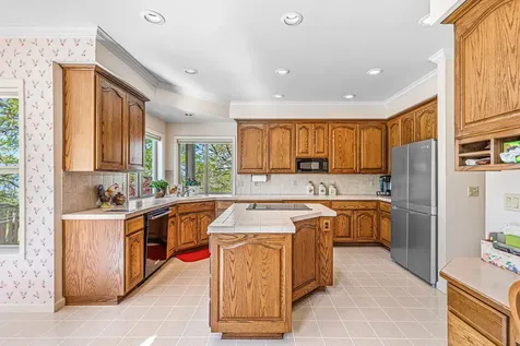 6776 Laurelcrest Drive Medford OR 97504