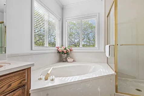 6776 Laurelcrest Drive Medford OR 97504