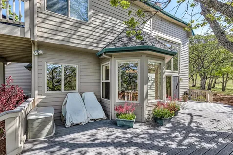 6776 Laurelcrest Drive Medford OR 97504