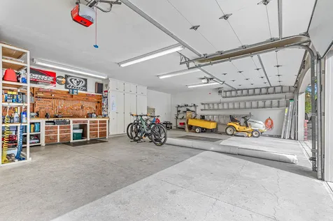 6776 Laurelcrest Drive Medford OR 97504