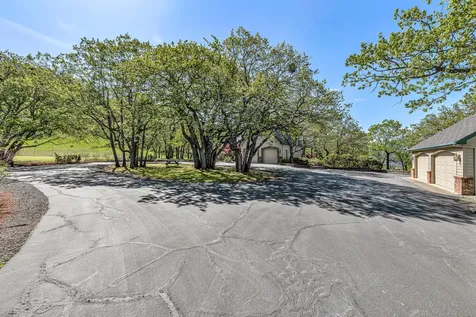 6776 Laurelcrest Drive Medford OR 97504