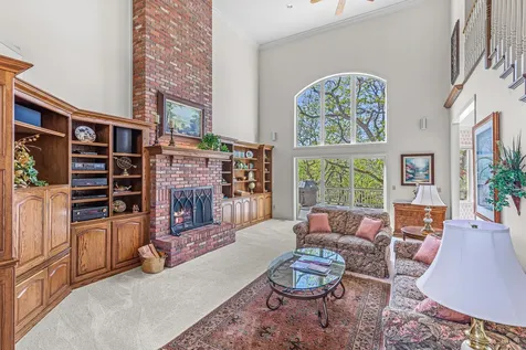 6776 Laurelcrest Drive Medford OR 97504
