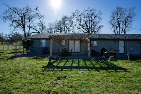 15882 Antioch Road White City OR 97503