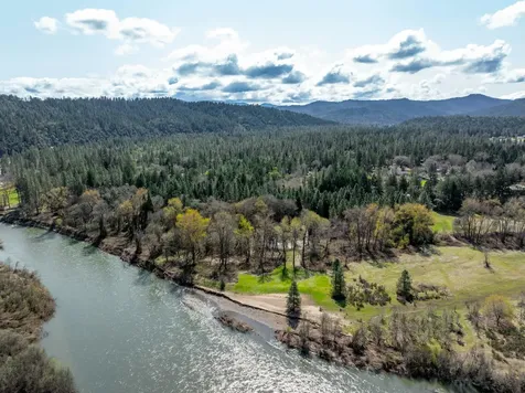 400 Griffin Road Grants Pass OR 97527