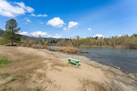 400 Griffin Road Grants Pass OR 97527