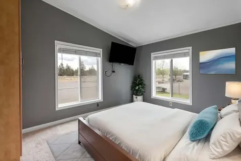 63636 Pioneer Loop Bend OR 97701