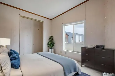 63636 Pioneer Loop Bend OR 97701