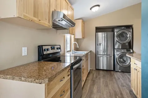 63636 Pioneer Loop Bend OR 97701